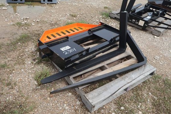 QUICK ATTACH WOLVERINE SKIDSTEER PALLET FORKS