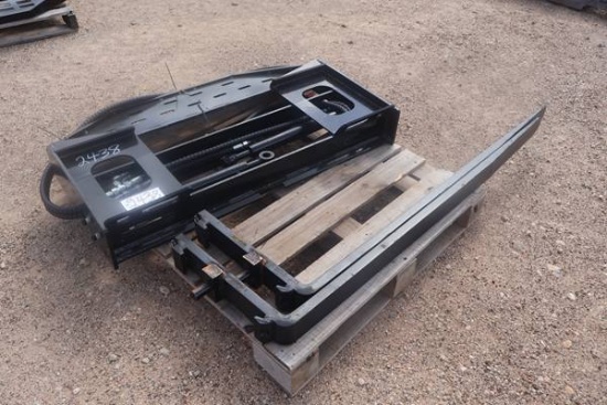 CAPTOK QT SKID STEER FORKS MODEL PHC