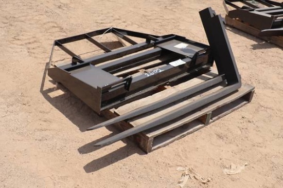 AGT QUICK ATTACH ADJUSTABLE PALLET FORKS