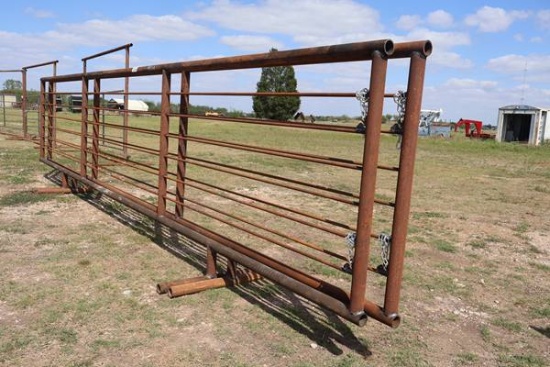 2- 24' FREE STANDING PANELS