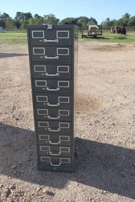10 Drawer Parts/Bolt Cabinet