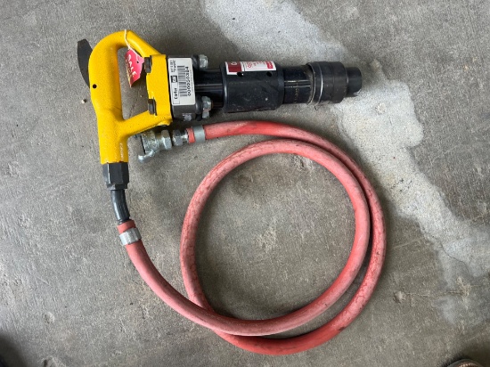2022 Atlas Copco TEX320 Pneumatic Chipping Hammer