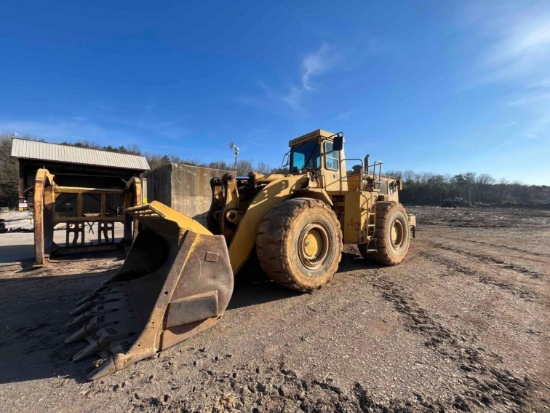 CAT 988B Front End Loader with Bucket & Log Forks - BEING SOLD OFF SITE