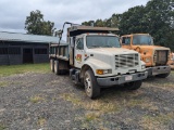 1999 International F-4900 Dump Truck