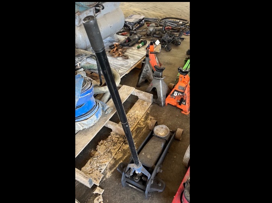 Blue Hydraulic Car Jack