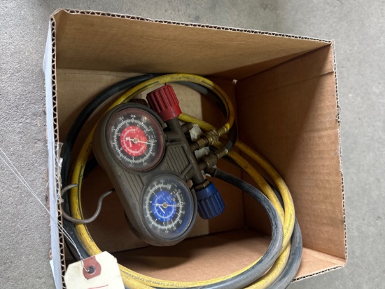 AC GAUGES