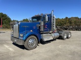 2019 Kenworth W900L Truck