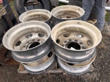 (4) 22.5 Aluminum & (4) 22.5 Steel Pilot Hub Wheels