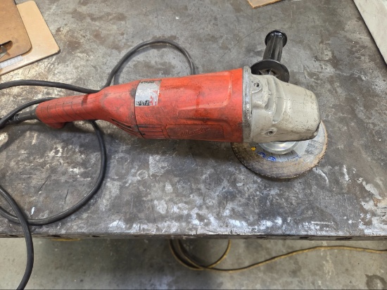 Milwaukee heavy-duty Grinder