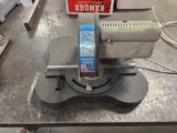 Gryphon Miter Saw