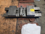Kurt Double Lock Manual Machinist Vise