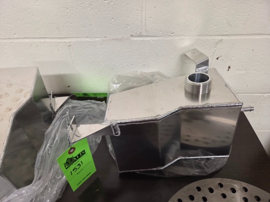 Overflow tank