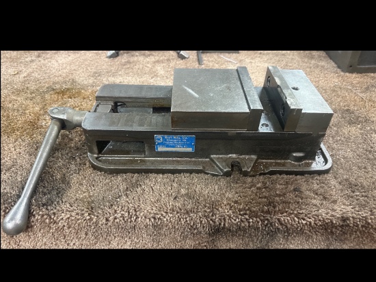 Kurt D675 15" Machinist Vise