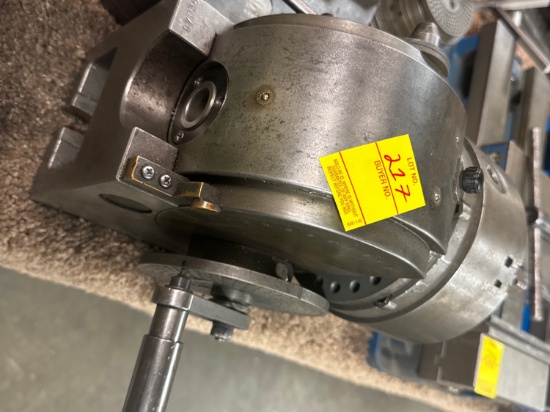 Semi-Universal Dividing Head with Chuck
