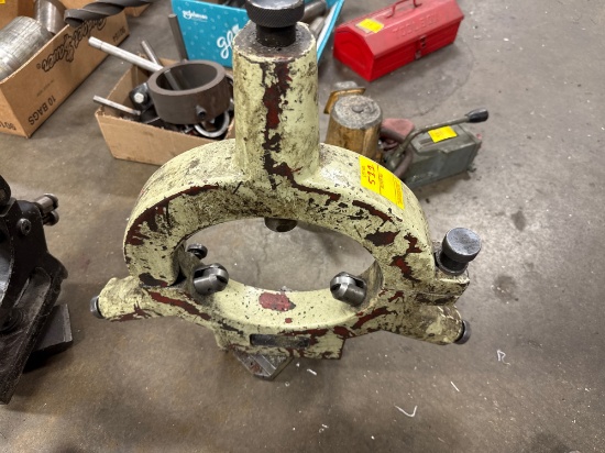 Lathe steady rest