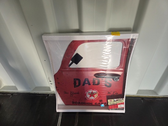Texaco Wall decor