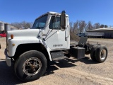 1986 International S-1700 Truck
