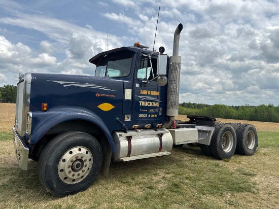 1987 International F-9370 Truck