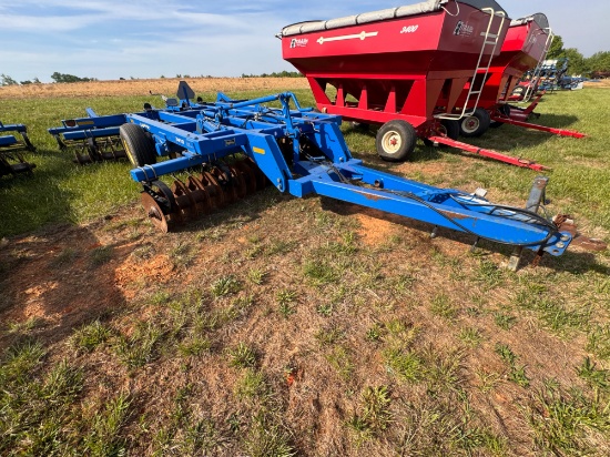 Landoll 7410-14 Vertical Tillage Disc