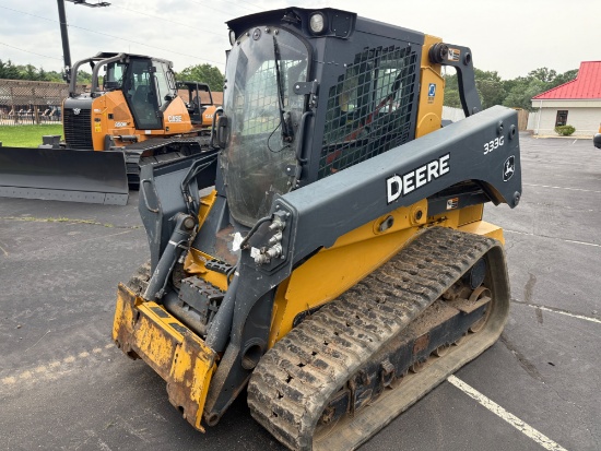 John Deere 333G Skidsteer