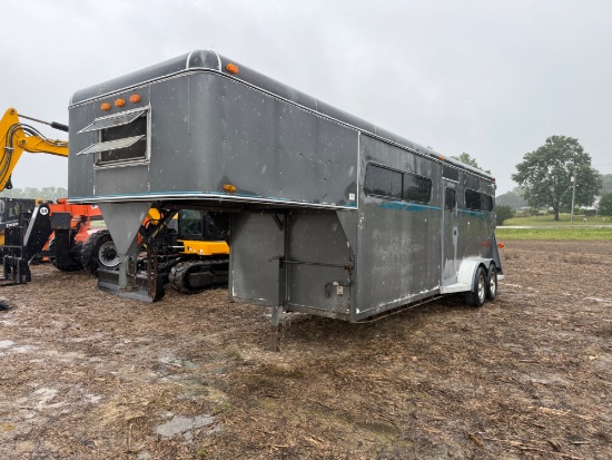 1999 Shoop's Horse Trailer