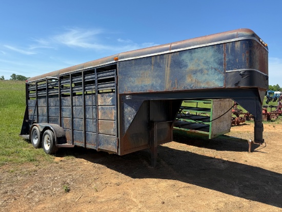 1996 Delta Livestock Trailer - NO TITLE