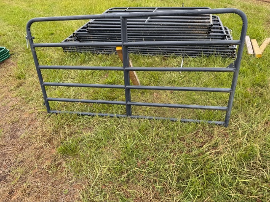 8â€™ Grey Cattle Gate