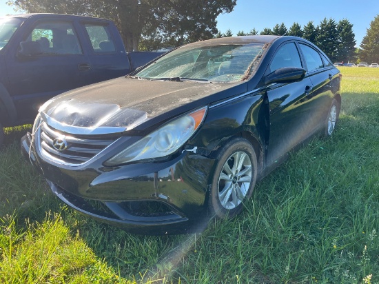 2014 Hyundai Sonata Passenger Car