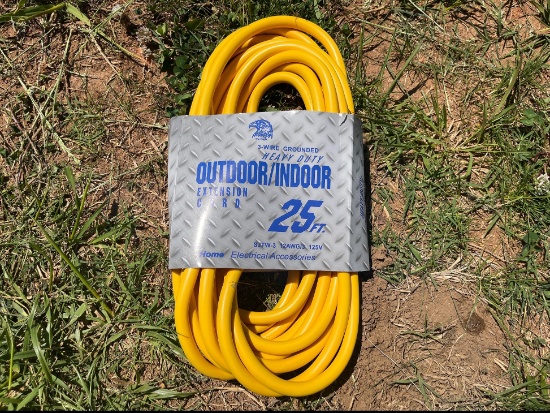 Heavy Duty Indoor/Outdoor 25ft Extension Chord