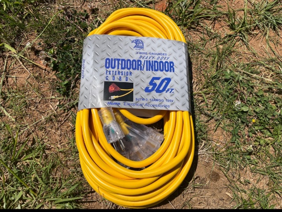 Heavy Duty Indoor/Outdoor 50ft Extension Chord