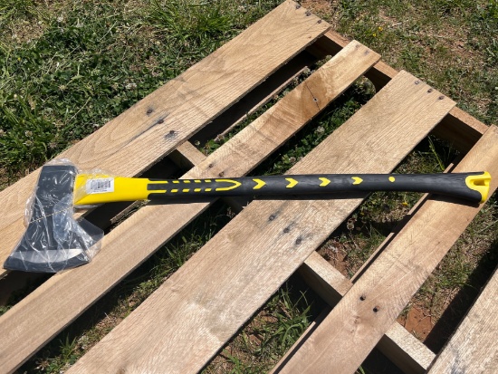 Rubber coated handle axe