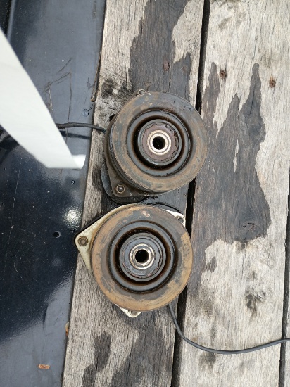 Mower pulleys
