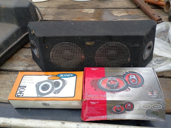 Speaker Lot