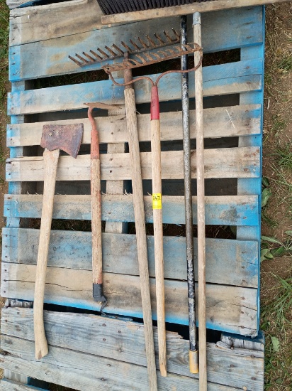 Lot of hand tools