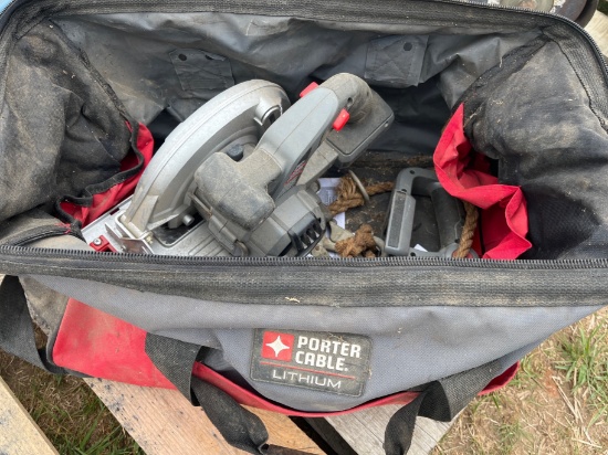 Porter Cable tool bag with battery powered circular saw & flash light
