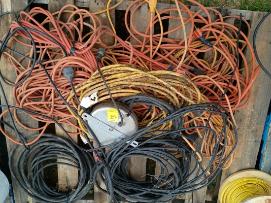 Large Pallet lot of extension cords and cables