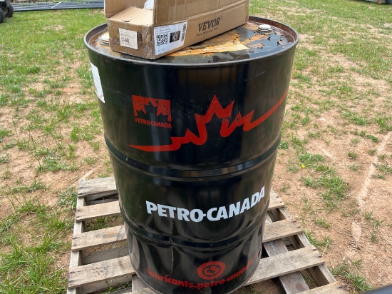 54.2 Gal drum of Petro-Canada 80W-90 oil