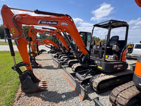 Develon DX55R-7 Mini Excavator