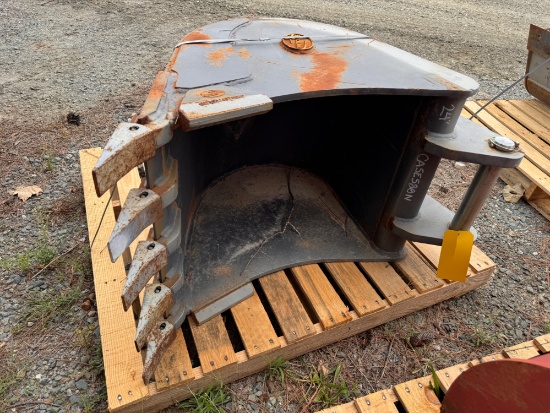 Strickland CASE 580N 24" digging bucket