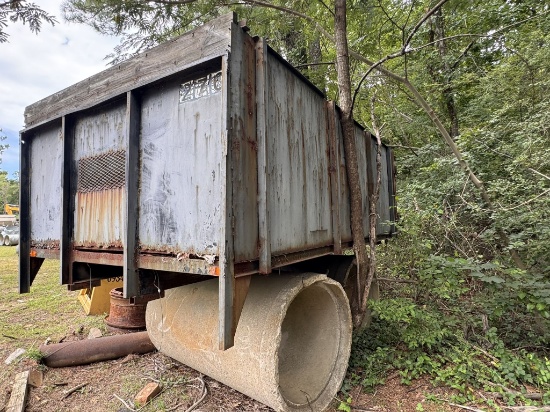 Steel dump box / semi-dump truck bed