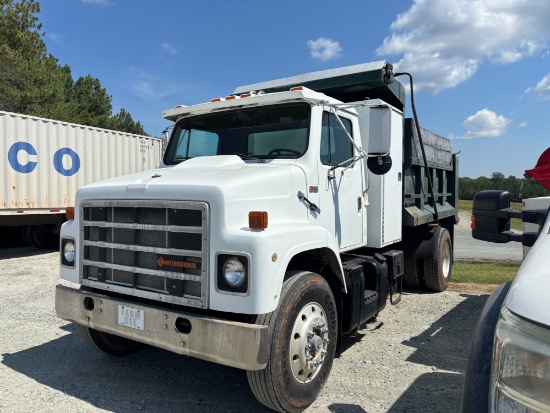 1987 International S2300 Truck