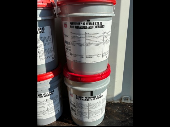Lot of two 5 gallon Phillips 66 Powerflow NZ Hydraulic Oil 46