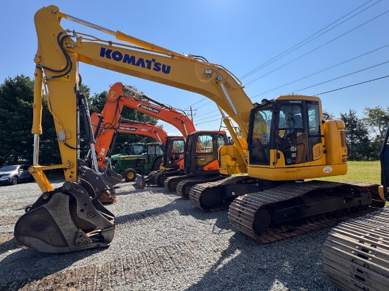 Kamatsu PC 238USLC Excavator