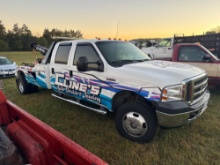 2006 Ford F-350 Tow Truck/ Wrecker