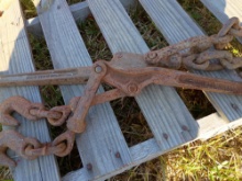 Lot of 2 Chain Binders