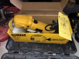 DEWALT ANGLE GRINDER (IN BOX)