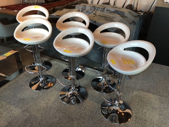 CHROME & WHITE PLASTIC ADJUSTABLE STOOLS