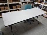 FOLDING TABLE 72