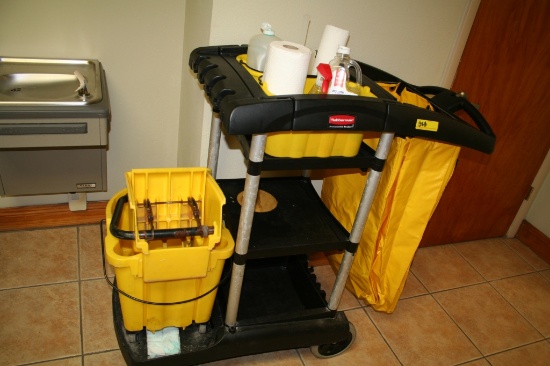 LOT CONSISTING OF RUBBERMAID CLEANING CART