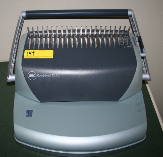 GBC COMBINE DOCUMENT BINDER MODEL C110